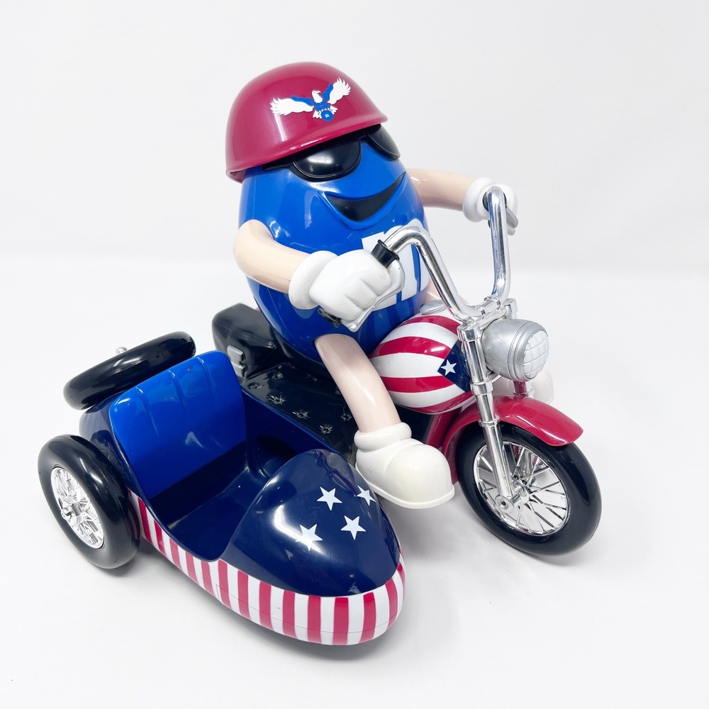 M&M Freedom Rider Motorcycle Red White And Blue‎ Candy Dispenser